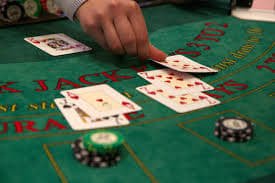 Ilustrasi tanda peringatan dan edukasi responsible gaming yang disediakan oleh togel168